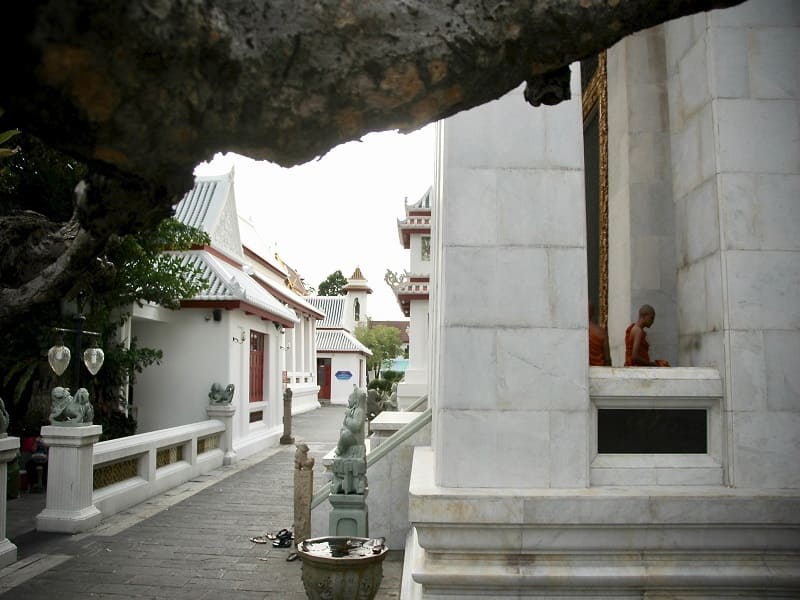 How Long Can a House Go Without Gutters?