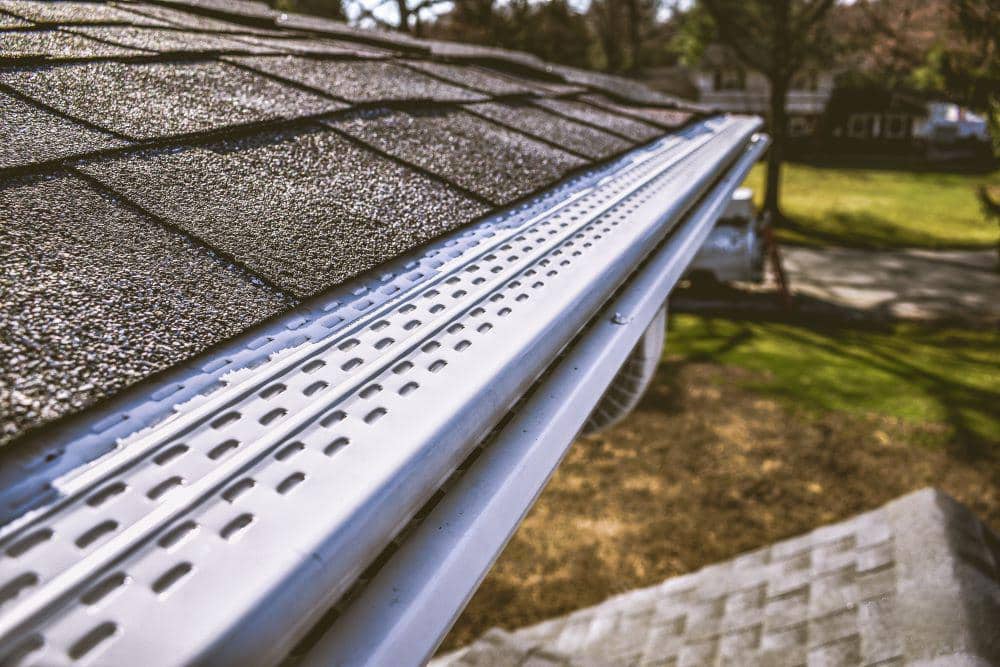 Leaf4Go-PRO Gutter Guards - White - $4.10 per ft