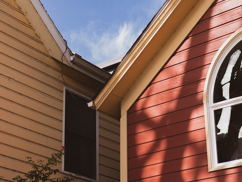 When Are Gutters Not Necessary: Exploring the Need for Gutters on Houses