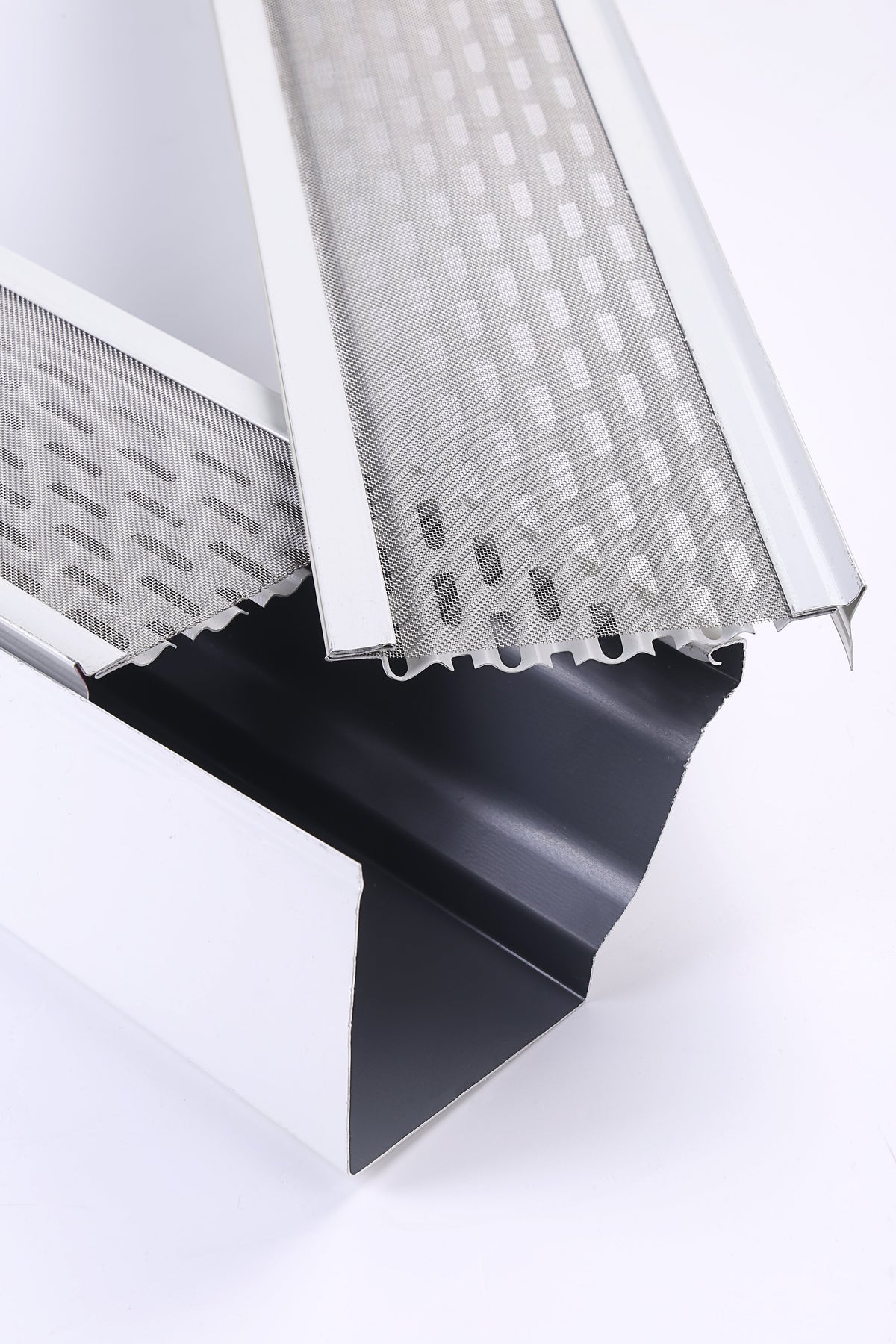 Microedge Gutter DIY Micromesh Gutter Guard 5 inch for K-Style & Box Gutters