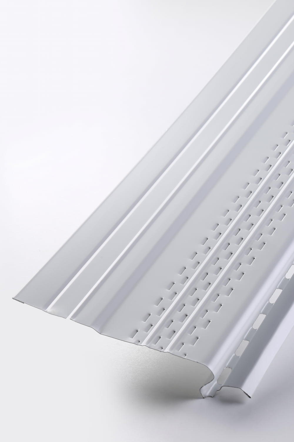 leaf4-Pro Gutter Guards White